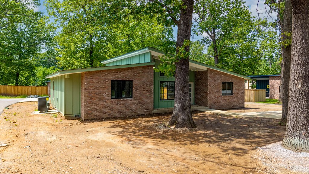 32425 Oxford Drive, Afton, OK 74331