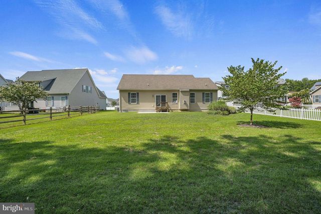 224 S HIGH MEADOW DR, Felton, DE 19943