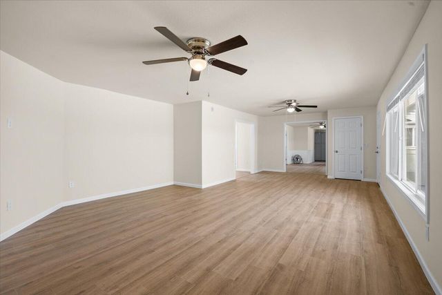 181 Oak Hollow Lane, Riddle, OR 97469