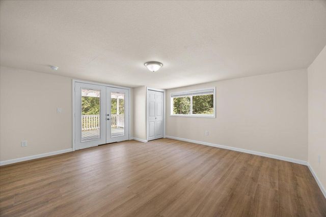 181 Oak Hollow Lane, Riddle, OR 97469