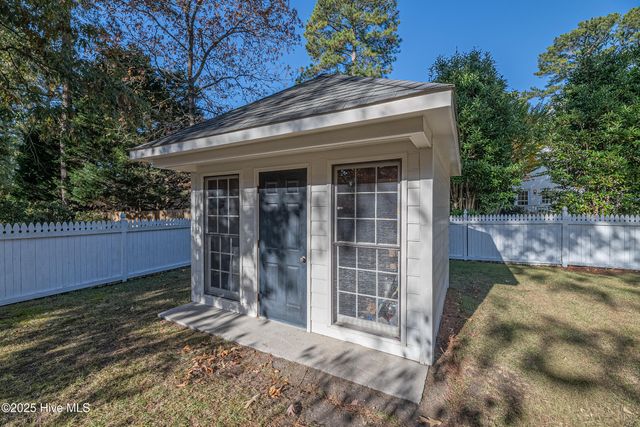 3502 Wallingford Road, Greenville, NC 27858