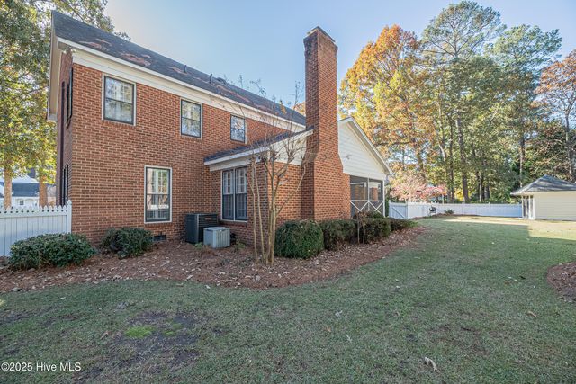 3502 Wallingford Road, Greenville, NC 27858