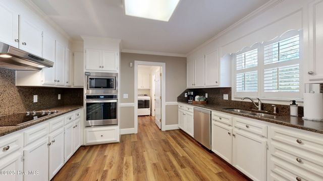 3502 Wallingford Road, Greenville, NC 27858