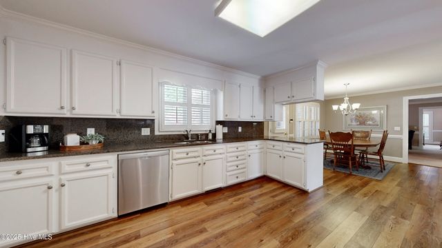 3502 Wallingford Road, Greenville, NC 27858