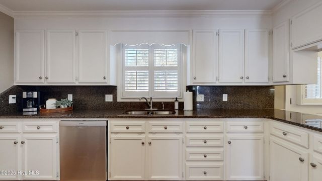 3502 Wallingford Road, Greenville, NC 27858