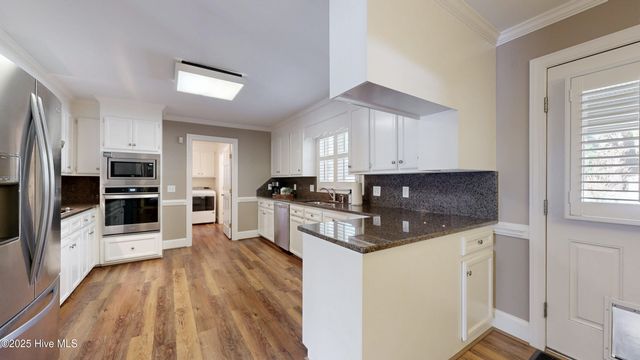 3502 Wallingford Road, Greenville, NC 27858