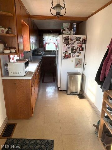 12666 S State Line Road, Petersburg, OH 44454