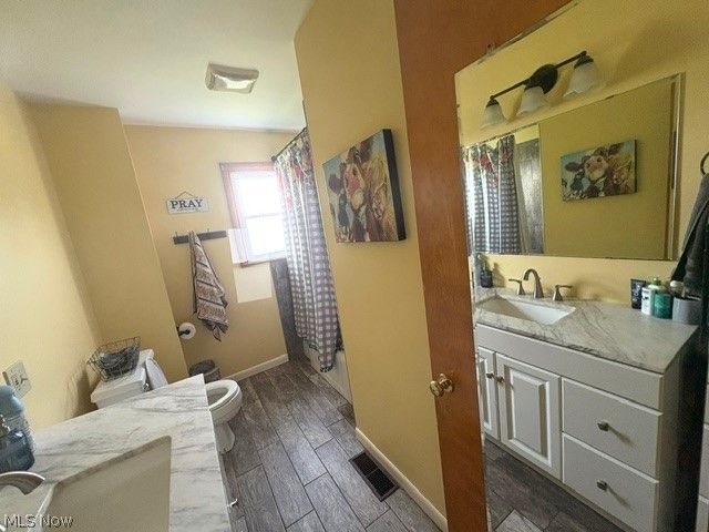 12666 S State Line Road, Petersburg, OH 44454