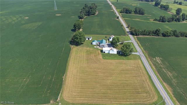 12666 S State Line Road, Petersburg, OH 44454