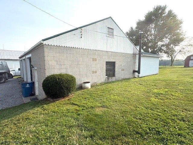 12666 S State Line Road, Petersburg, OH 44454