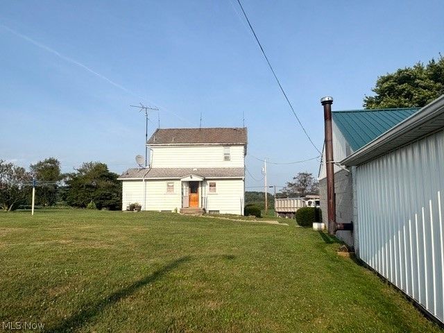 12666 S State Line Road, Petersburg, OH 44454