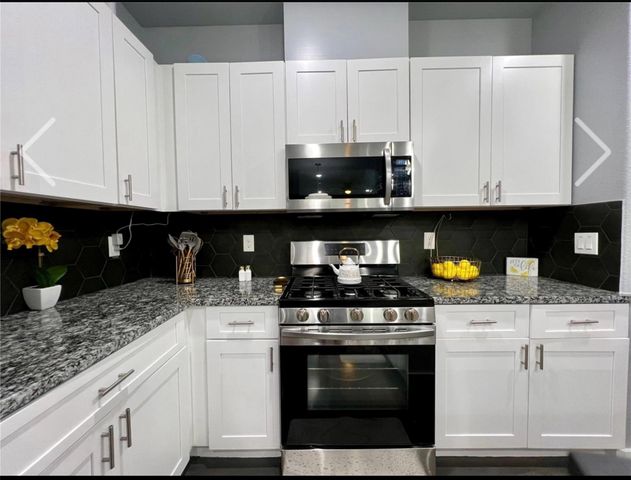 7925 Brandon St Street B, Houston, TX 77051