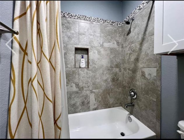 7925 Brandon St Street B, Houston, TX 77051