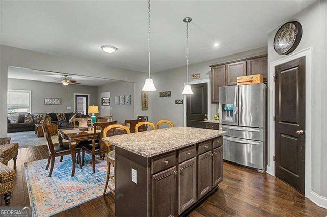 14 Creekview Drive SE, Cartersville, GA 30120