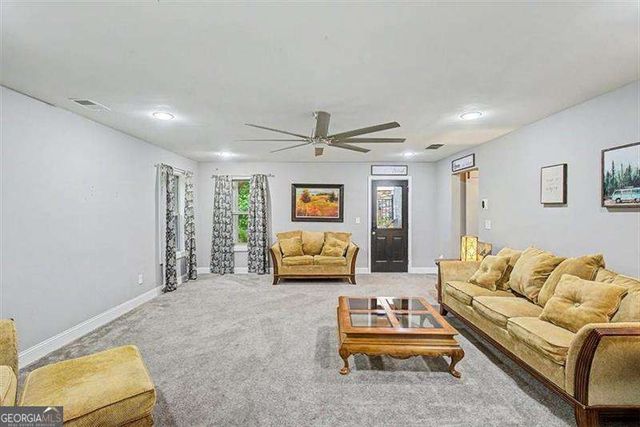 14 Creekview Drive SE, Cartersville, GA 30120