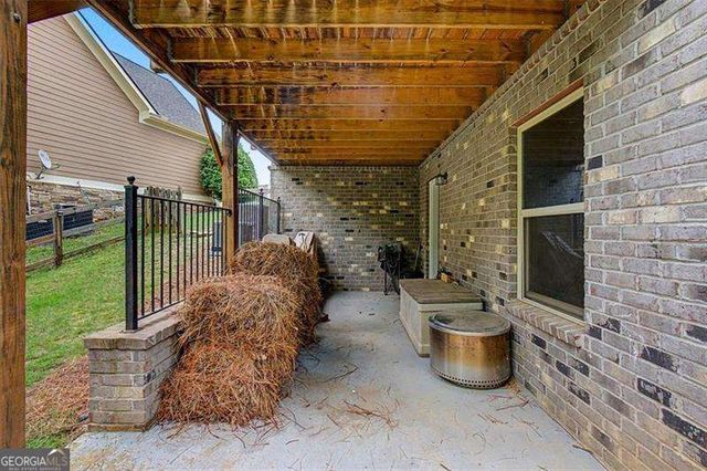 14 Creekview Drive SE, Cartersville, GA 30120