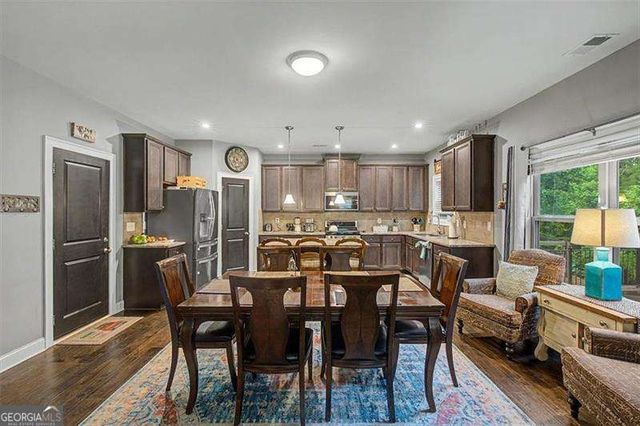14 Creekview Drive SE, Cartersville, GA 30120