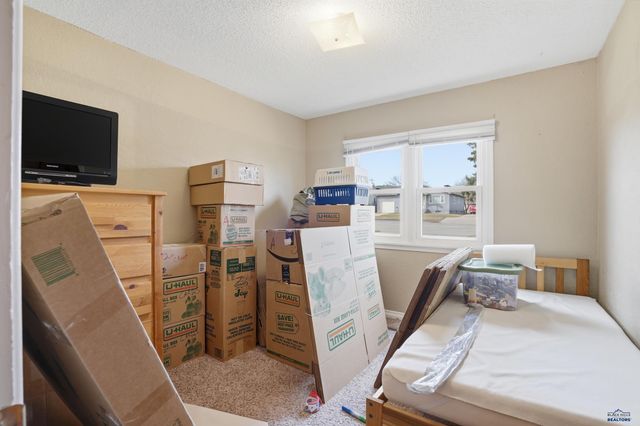 2310 5TH ST, Rapid City, SD 57701