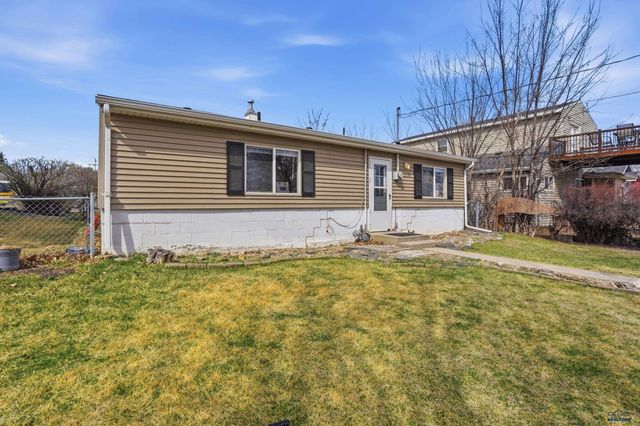 2310 5TH ST, Rapid City, SD 57701