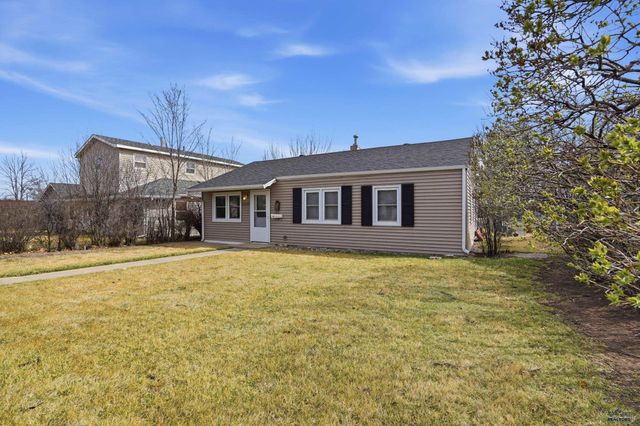 2310 5TH ST, Rapid City, SD 57701