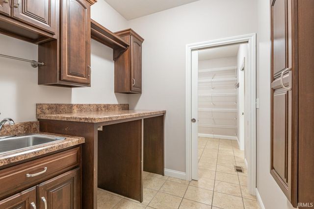 2909 E Kylie Court, Bloomington, IN 47401