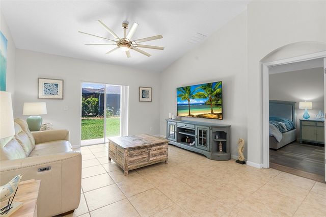 8110 Westfield Circle, Vero Beach, FL 32966