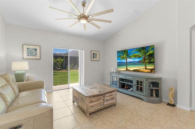 8110 Westfield Circle, Vero Beach, FL 32966
