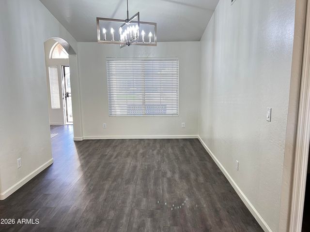 910 S PARADISE Drive, Gilbert, AZ 85233