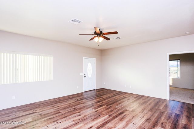 560 E Circle B Road, Willcox, AZ 85643