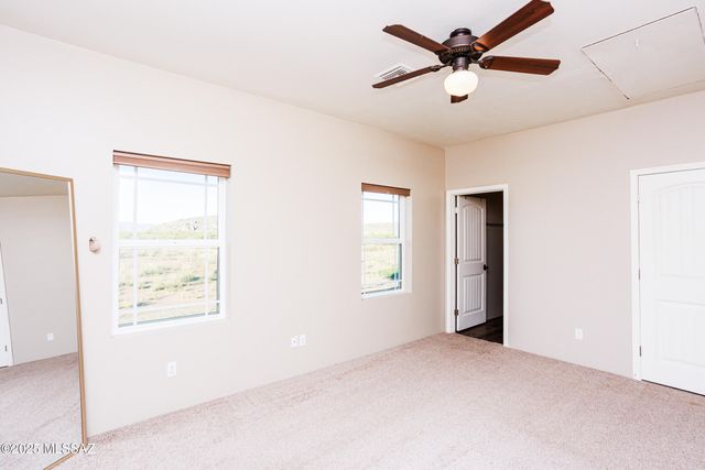 560 E Circle B Road, Willcox, AZ 85643