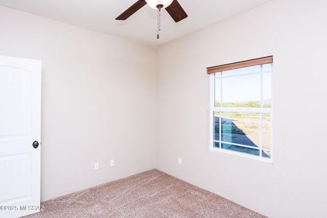 560 E Circle B Road, Willcox, AZ 85643