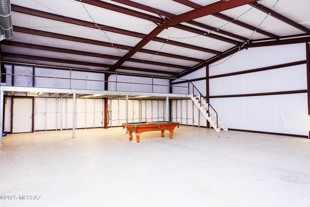 560 E Circle B Road, Willcox, AZ 85643