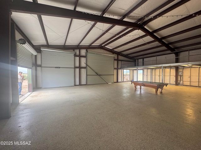 560 E Circle B Road, Willcox, AZ 85643