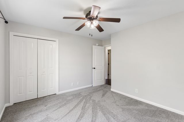 3484 Clover Hill Dr, Clarksville, TN 37043