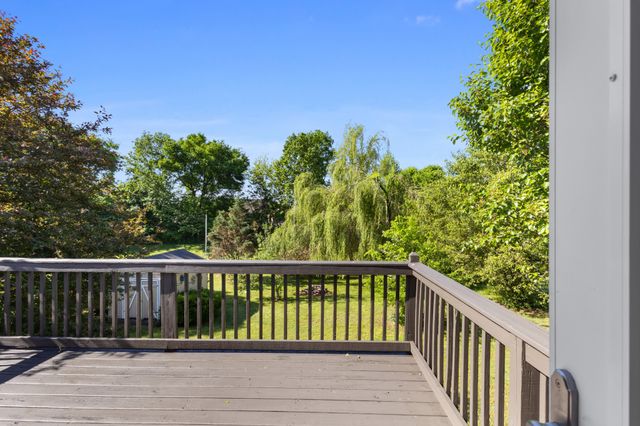 3484 Clover Hill Dr, Clarksville, TN 37043