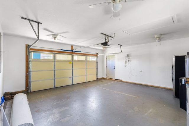 3484 Clover Hill Dr, Clarksville, TN 37043