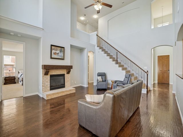 266 Benwick Drive, Sunnyvale, TX 75182