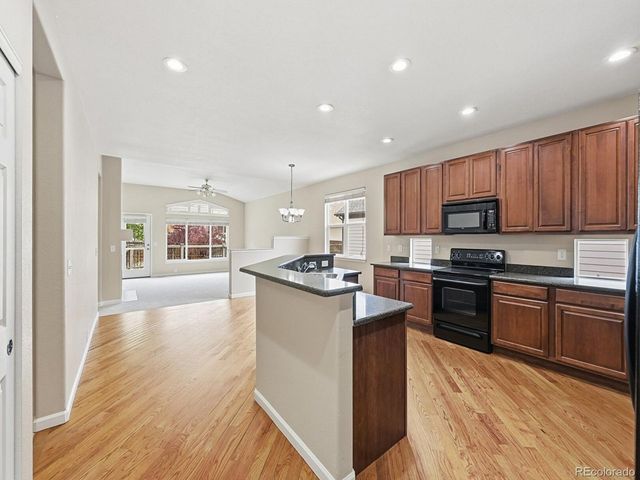 5949 E 114th Ave, Thornton, CO 80233