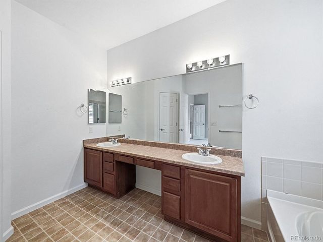 5949 E 114th Ave, Thornton, CO 80233