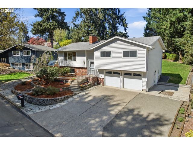13475 Sw VILLAGE GLENN Dr, Tigard, OR 97223