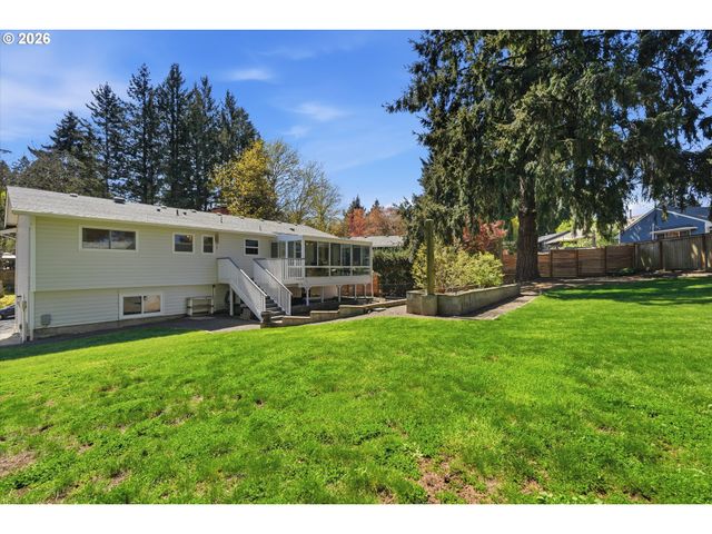 13475 Sw VILLAGE GLENN Dr, Tigard, OR 97223