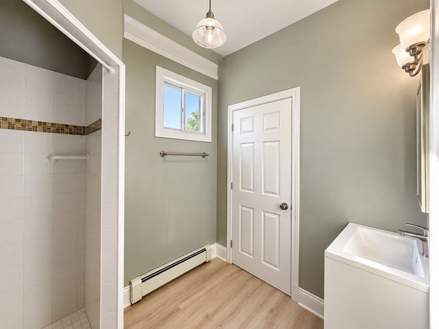 14 Dyer 3, Boston, MA 02124