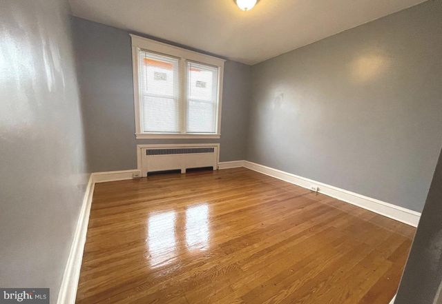 5922 ALMA ST, Philadelphia, PA 19149