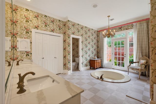 2512 N Waverly Drive, Bossier City, LA 71111