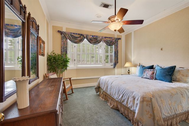 2512 N Waverly Drive, Bossier City, LA 71111