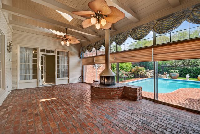 2512 N Waverly Drive, Bossier City, LA 71111