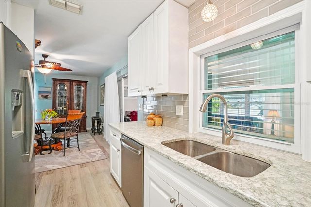 2137 MALCOLM DRIVE, Palm Harbor, FL 34684