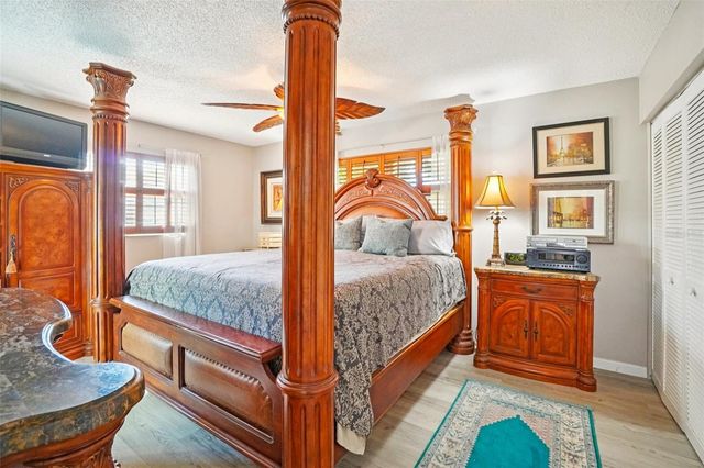 2137 MALCOLM DRIVE, Palm Harbor, FL 34684