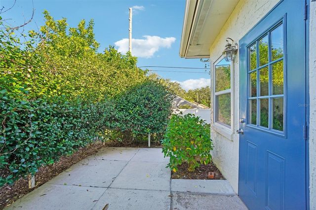 2137 MALCOLM DRIVE, Palm Harbor, FL 34684