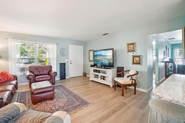 2137 MALCOLM DRIVE, Palm Harbor, FL 34684